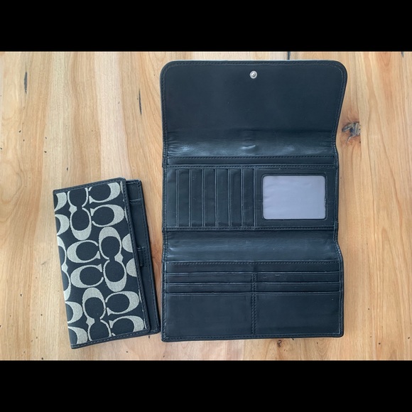 Coach wallet with cheque book holder - Picture 4 of 6